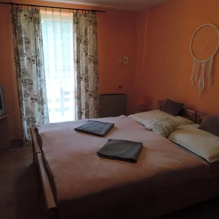 Western Casa de hóspedes 2*